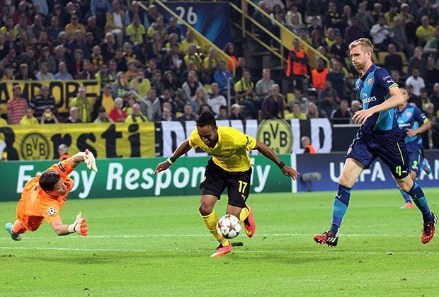 
                <strong>Dortmund - Arsenal: 2:0</strong><br>
                Dabei sah beim Champions-League-Sieg gegen Arsenal alles so gut aus. Klopp schwärmte: "Gallig und bereit, über sich hinauszuwachsen - das ist Fußball, der mir gefällt. Das Spiel hefte ich mir ab."
              