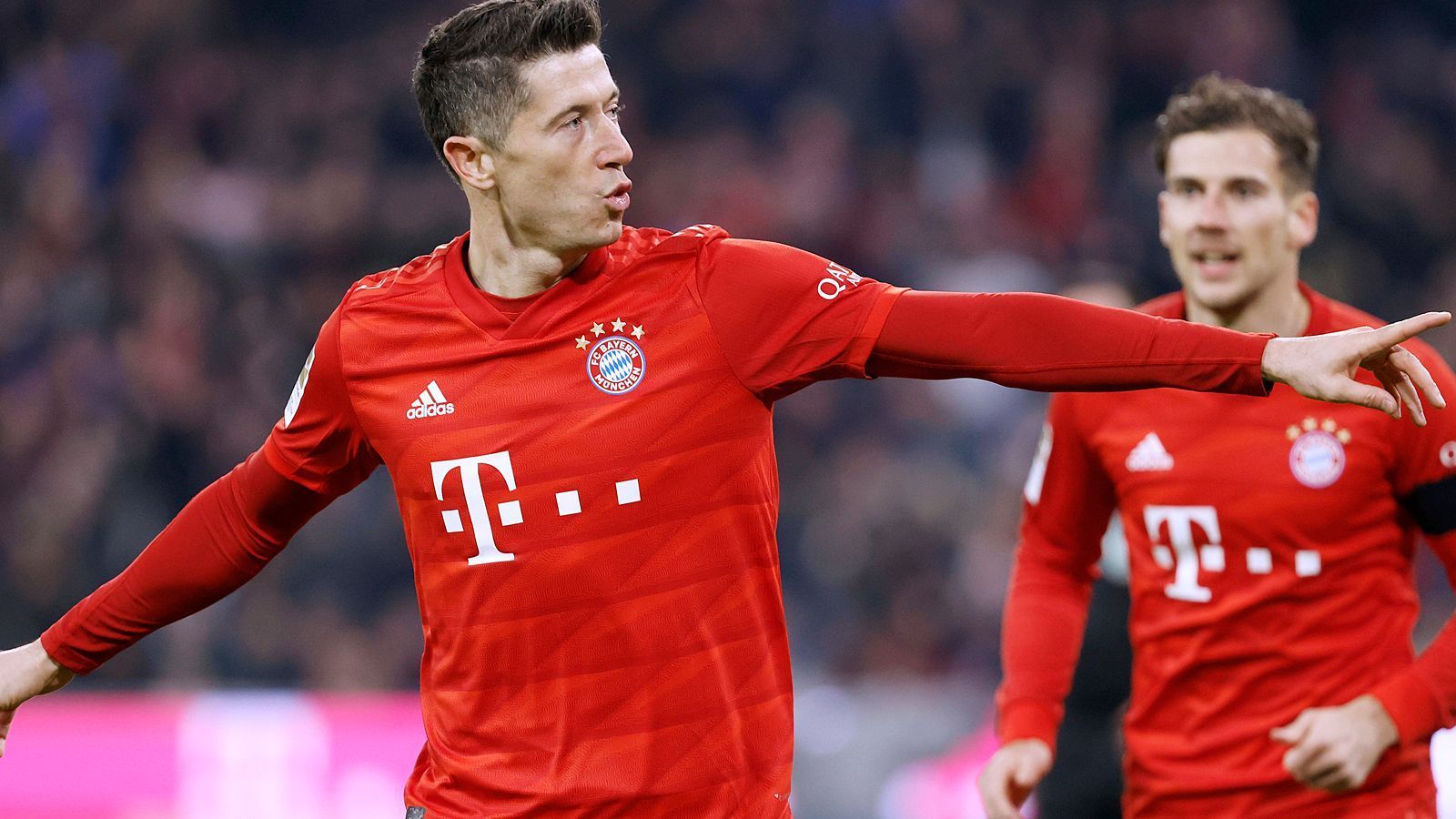 
                <strong>Vorlagen in dieser Saison: Robert Lewandowski</strong><br>
                So beeindruckend Lewandowskis Torstatistiken sind, als Vorbereiter glänzt der Mittelstürmer nur selten. Nur drei Mal legte er in 28 Pflichtspielen für seine Mitspieler auf, alle drei Assists verbuchte er in der Bundesliga.
              