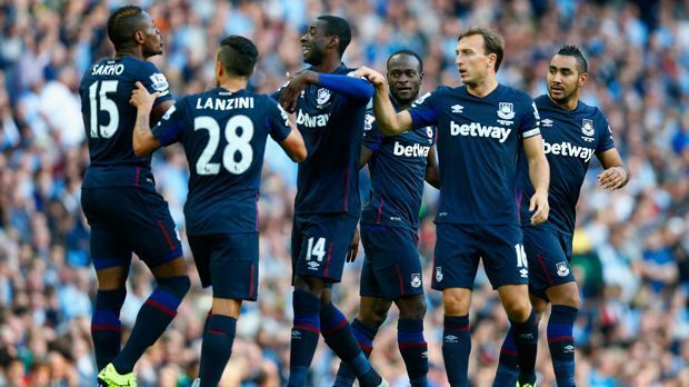 
                <strong>West Ham</strong><br>
                Platz 6 - West Ham: West Ham United verstärkt das Team zur neuen Saison mit sechs Spielern. Es entstand eine Rechnung für die Spielerberater von 10 Millionen Euro.
              