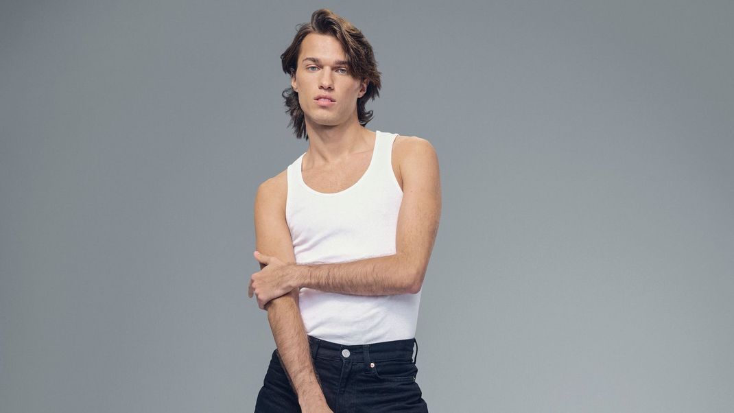 Aldin ist eines der Male Models bei "Germany's Next Topmodel" 2024.