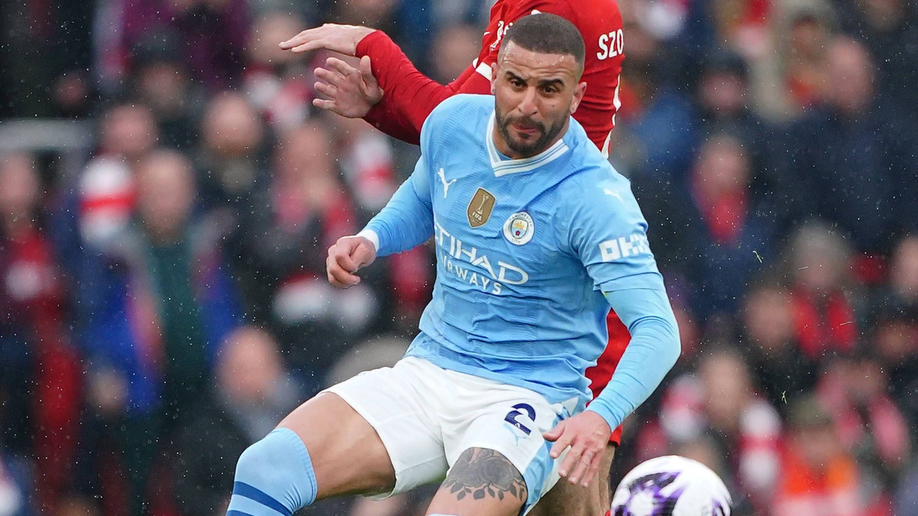 <strong>Kyle Walker (Manchester City)</strong><br>Der Rechtsverteidiger kehrt für das Spitzenspiel zurück in die City-Startelf, bleibt zunächst unauffällig. Erst kurz vor der Pause zündet Walker auf der rechten Seite erstmals den Turbo und kommt bis in den Strafraum. Seinen Querpass verpasst De Bruyne im Fünfmeterraum. Nach gut einer Stunde rettet der Engländer im eigenen Strafraum entscheidend gegen Diaz. <strong><em>ran</em>-Note: 3</strong>