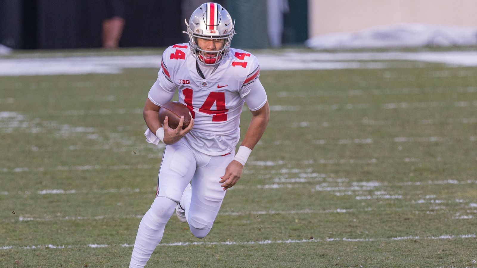 
                <strong>Platz 5: C.J. Stroud</strong><br>
                &#x2022; Position: Quarterback -<br>&#x2022; College: Ohio State -<br>&#x2022; Quote: 14,0<br>
              