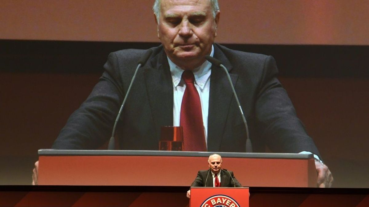 Hoeneß rechnet damit, dass die Transfersummen fallen