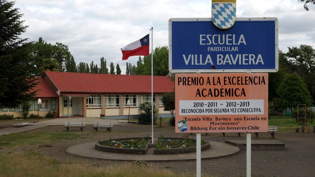 Heute befindet sich auf dem Gelände der Colonia Dignidad die Villa Baviera.