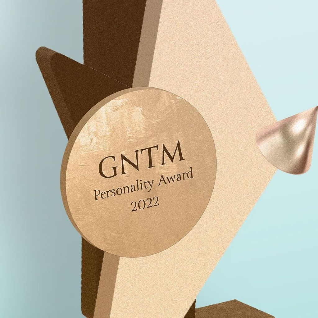 Sophie gewinnt den Personality Award bei GNTM 2022