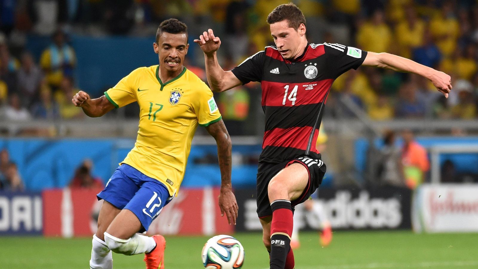 
                <strong>Platz 9 - Julian Draxler</strong><br>
                &#x2022; Alter beim WM-Debüt: 20 Jahre, neun Monate, 18 Tage<br>&#x2022; Endrunde: WM 2014<br>&#x2022; Begegnung: Brasilien-Deutschland 1:7 (8. Juli 2014)<br>
              