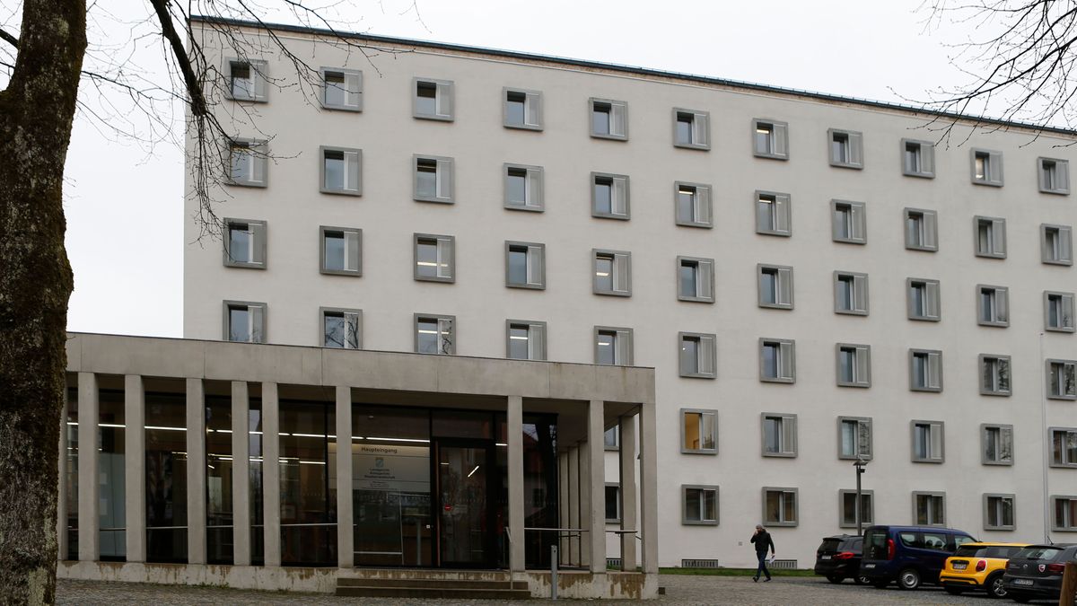  Das Gerichtsgebäude in Traunstein.
