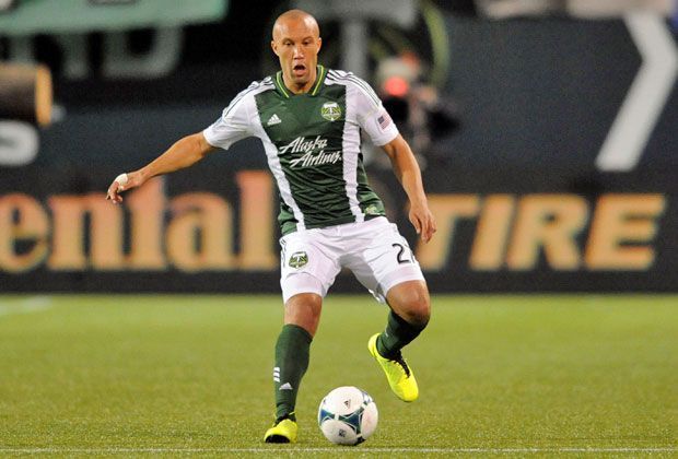 
                <strong>Mikael Silvestre</strong><br>
                Bis Ende letzten Jahres spielte der Ex-Bremer Mikael Silvestre noch für die Portland Timber in der Major League Soccer. Jetzt räumt der Innenverteidiger für Dodsal FC ab.
              