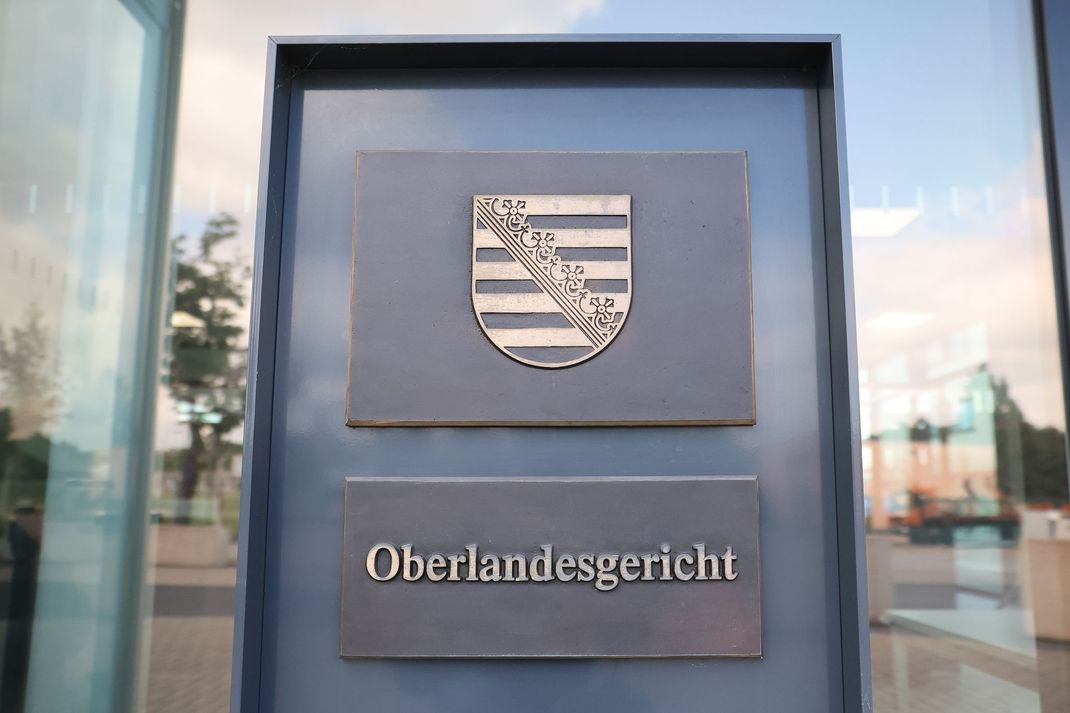 HIer begann der Prozess am frühen Vormittag: am Oberlandesgericht Dresden.
