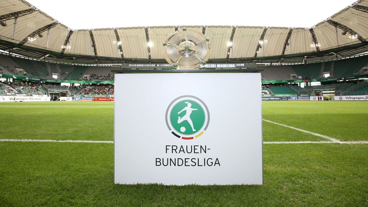 Meister Bayern startet in Freiburg