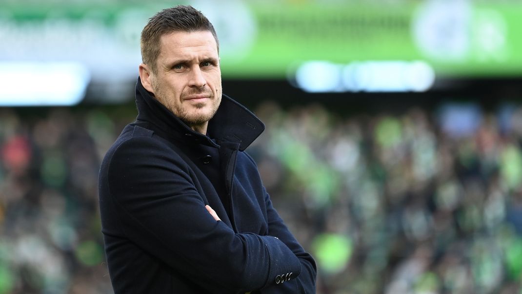 BVB-Sportdirektor Sebastian Kehl geriet im Champions-League-Spiel gegen Atlético Madrid mit dessen Trainer Diego Simeone aneinander. 