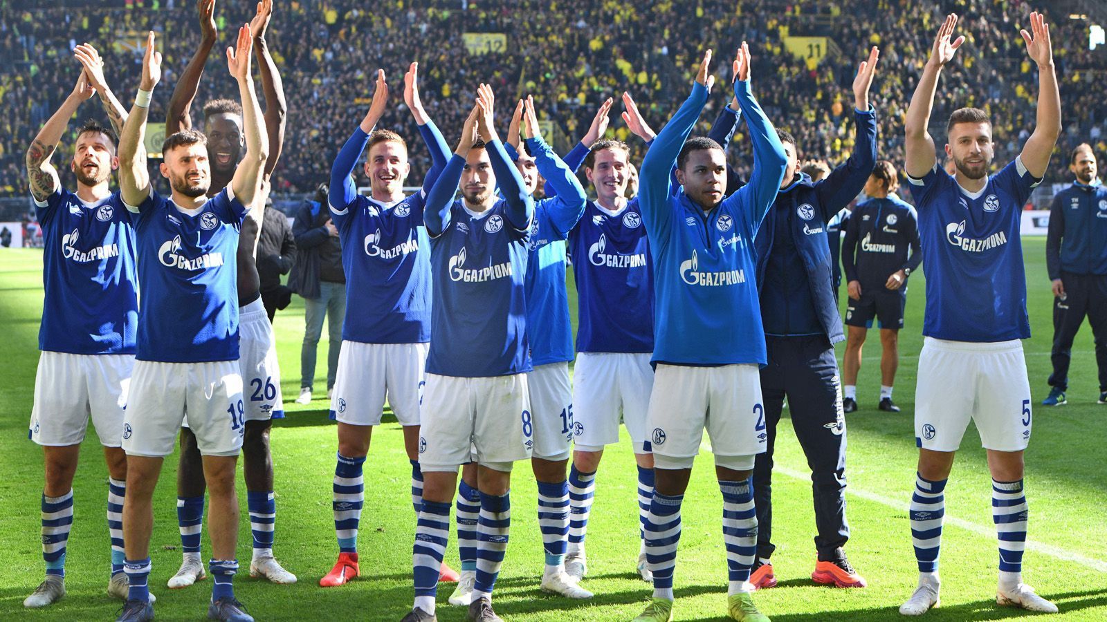 
                <strong>Platz 4: FC Schalke 04</strong><br>
                Der FC Schalke 04 spielte in der Saison 2018/2019 an 15 von 34 Spieltagen in einem ausverkauften Stadion.
              