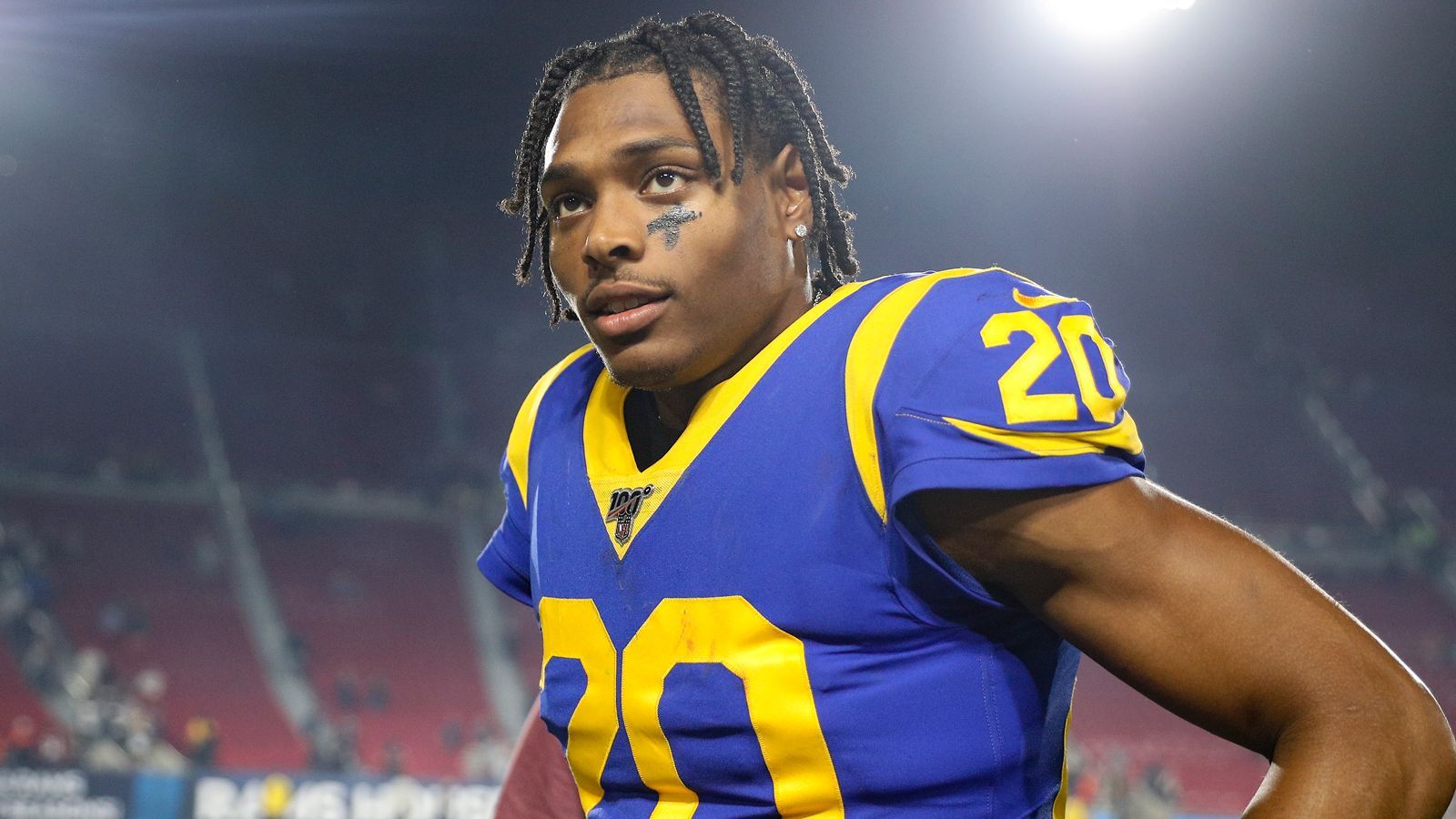 <strong>Jalen Ramsey (2019)</strong><br>Der Trade, bei dem die NFL den Atem anhielt. Die Rams schickten für einen Cornerback zwei (!) Erstrundenpicks und einen Viertrundenpick an die Jacksonville Jaguars. Auch er war einer der Gründe, warum die Rams einen Super Bowl gewinnen konnten.