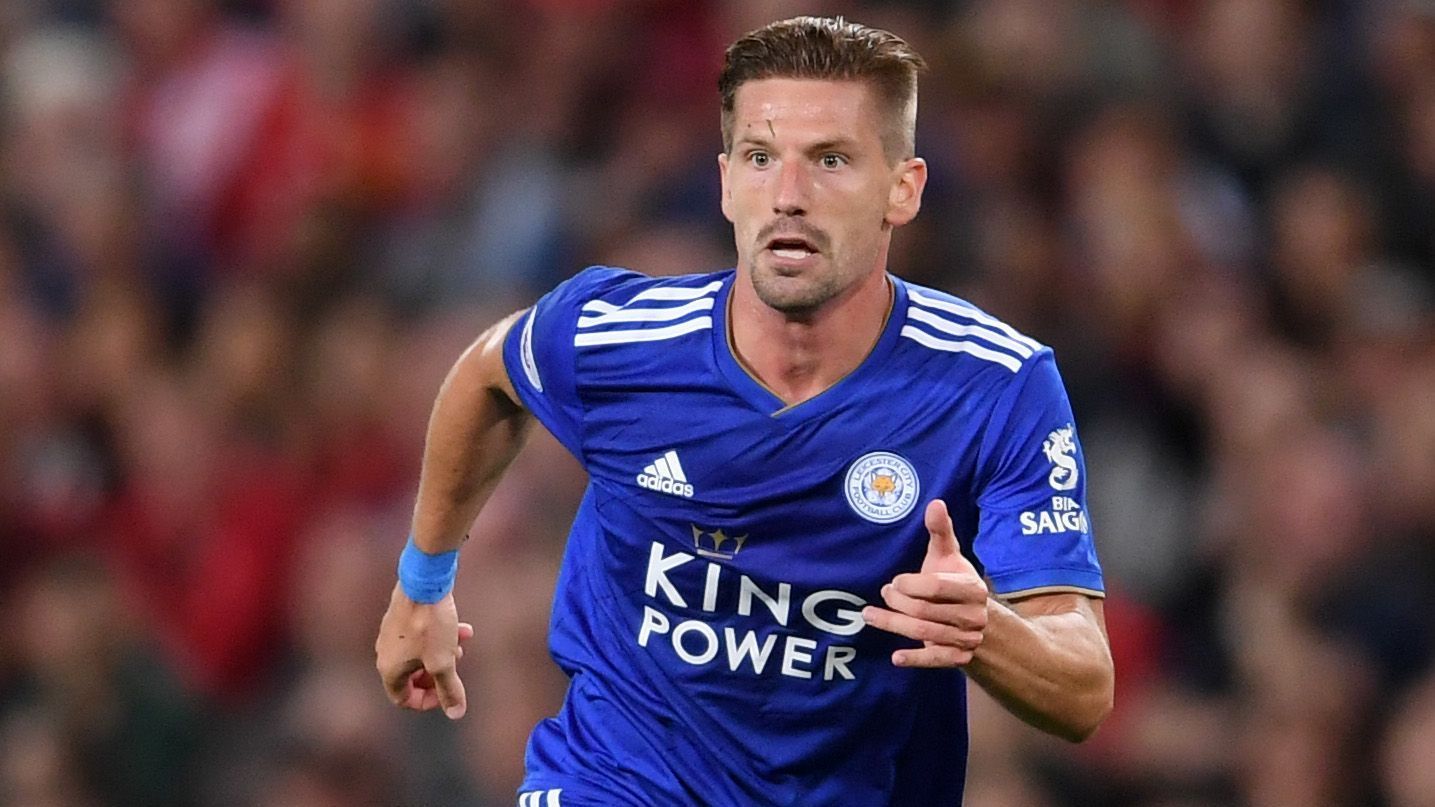 <strong>Platz 13 - geteilt - Adrien Silva</strong><br><strong>Ablösesumme:</strong> 25 Millionen Euro<br><strong>Aufnehmender Verein:</strong>&nbsp;Leicester City<br><strong>Abgebender Verein:</strong> Sporting Lissabon<br><strong>Zeitpunkt des Wechsels:</strong> 31. August 2017