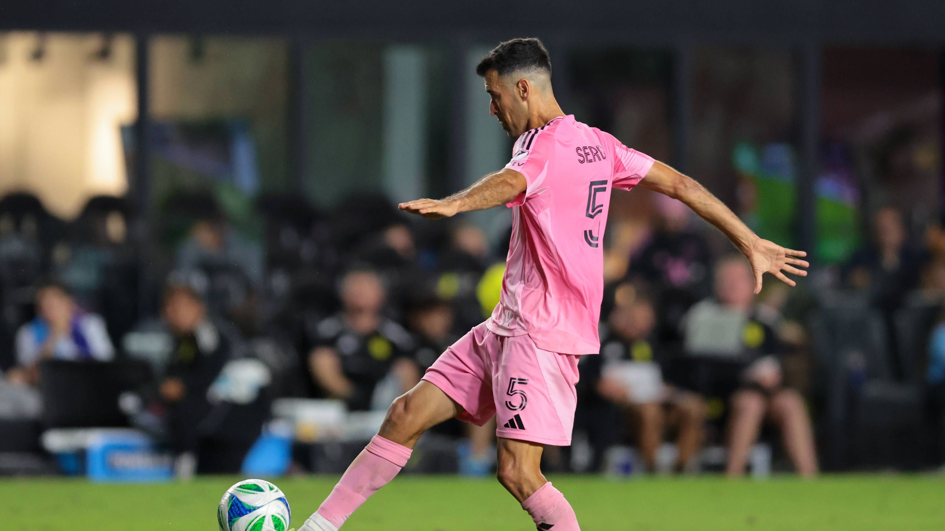 <strong>Platz 3: Sergio Busquets (Spanien, Inter Miami)</strong><br>Jährliches garantiertes Gehalt: 8.774.996 US-Dollar