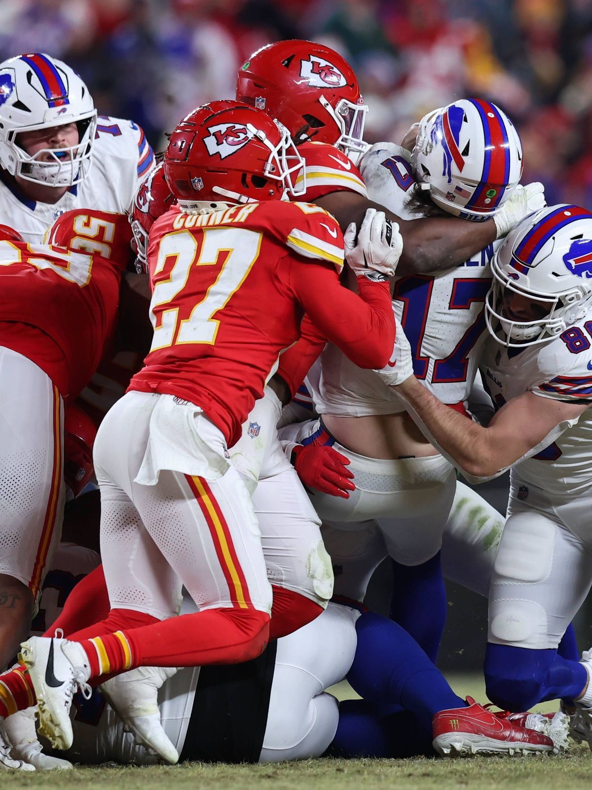 KANSAS CITY, MO - JANUARY 26: The Kansas City Chiefs defense holds Buffalo Bills quarterback Josh Allen (17) just short of the line of gain on a critical fourth down in the fourth quarter of the AF...