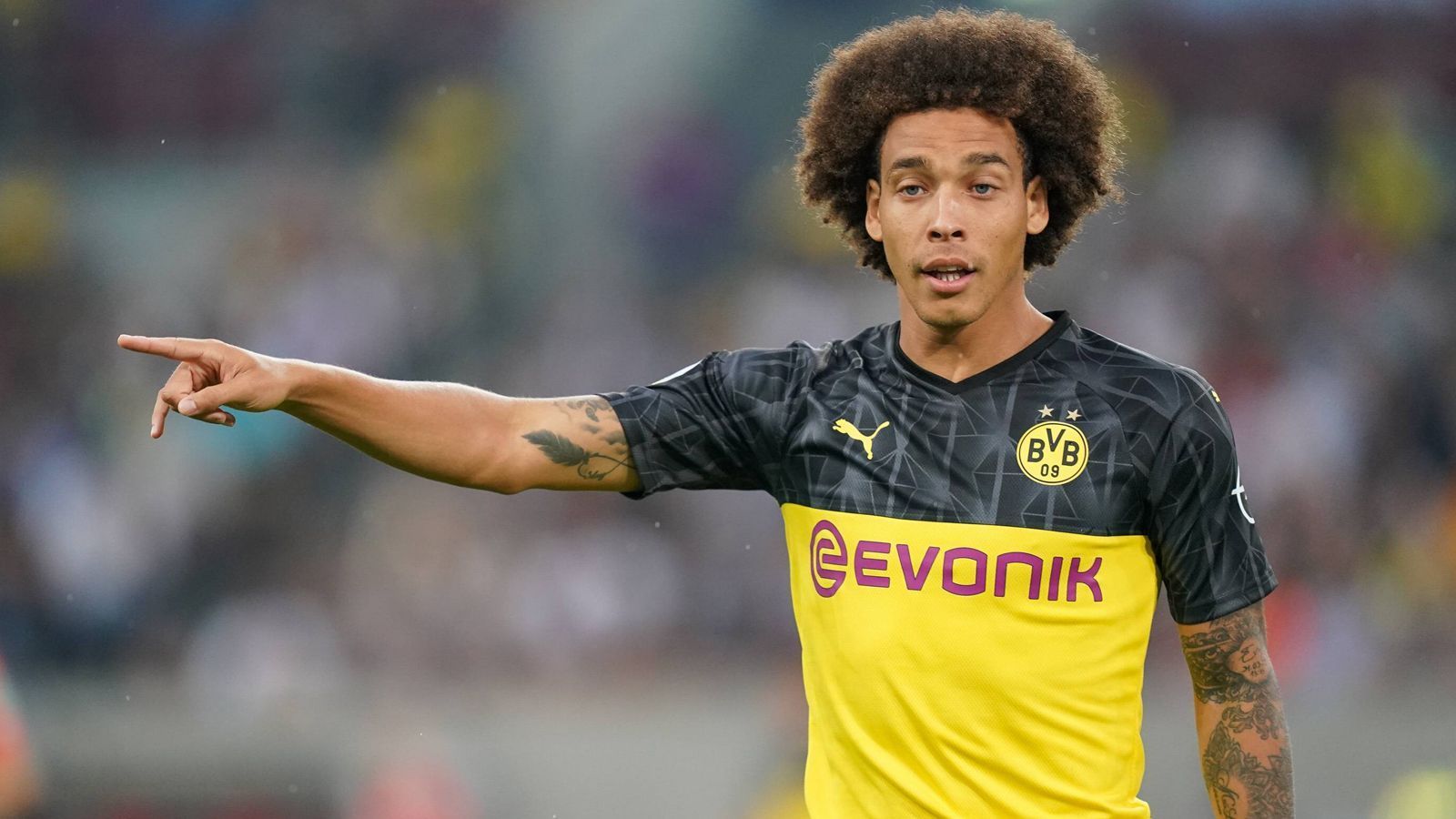 
                <strong>Axel Witsel</strong><br>
                In der defensiven Schaltzentrale souverän, aber im Spiel nach vorne aber auffällig fehleranfällig und in einigen Szenen zu unkonzentriert. In der zweiten Hälfte defensiv weiter solide. ran-Note: 3
              