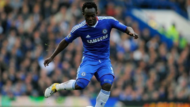 
                <strong>Platz 4 - Michael Essien (Zentrales Mittelfeld)</strong><br>
                Nationalität: GhanaWechsel: von Olympique Lyon zum FC ChelseaZeitpunkt des Wechsels: August 2005Ablösesumme: 38 Millionen Euro
              