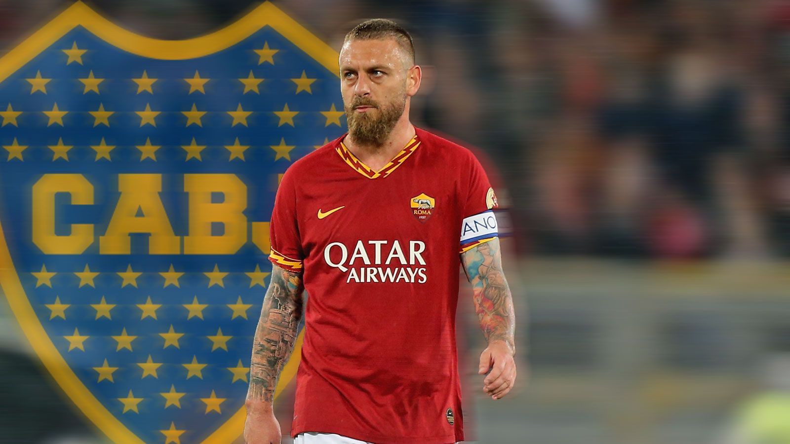 
                <strong>Daniele De Rossi (Boca Juniors)</strong><br>
                Argentinien statt Karriereende! Mit 36 Jahren stürzt sich Daniele De Rossi in ein neues Abenteuer. Der kultige Sechser der AS Roma verlässt seinen Herzensverein für einen ablösefreien Wechsel zu Boca Juniors. Der Transfer überrascht viele Fans, da De Rossi bisher bei keinem anderen Verein außer der Roma unter Vertrag stand. Bei Boca Juniors trifft er auf Spieler wie Carlos Tevez und Eduardo Salvio. Kurz vor dem Transfer sagte der ehemalige italienische Nationalspieler bereits: "Ich kann meine Laufbahn nicht beenden, ohne das Boca-Shirt mal getragen zu haben." De Rossi spielte 17 Jahre (2002-2019) bei den Römern.
              