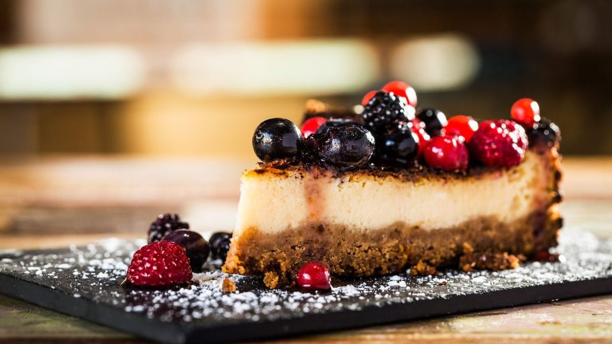 Adobestock 115220851 Cheesecake Kasekuchen Beeren Rezept