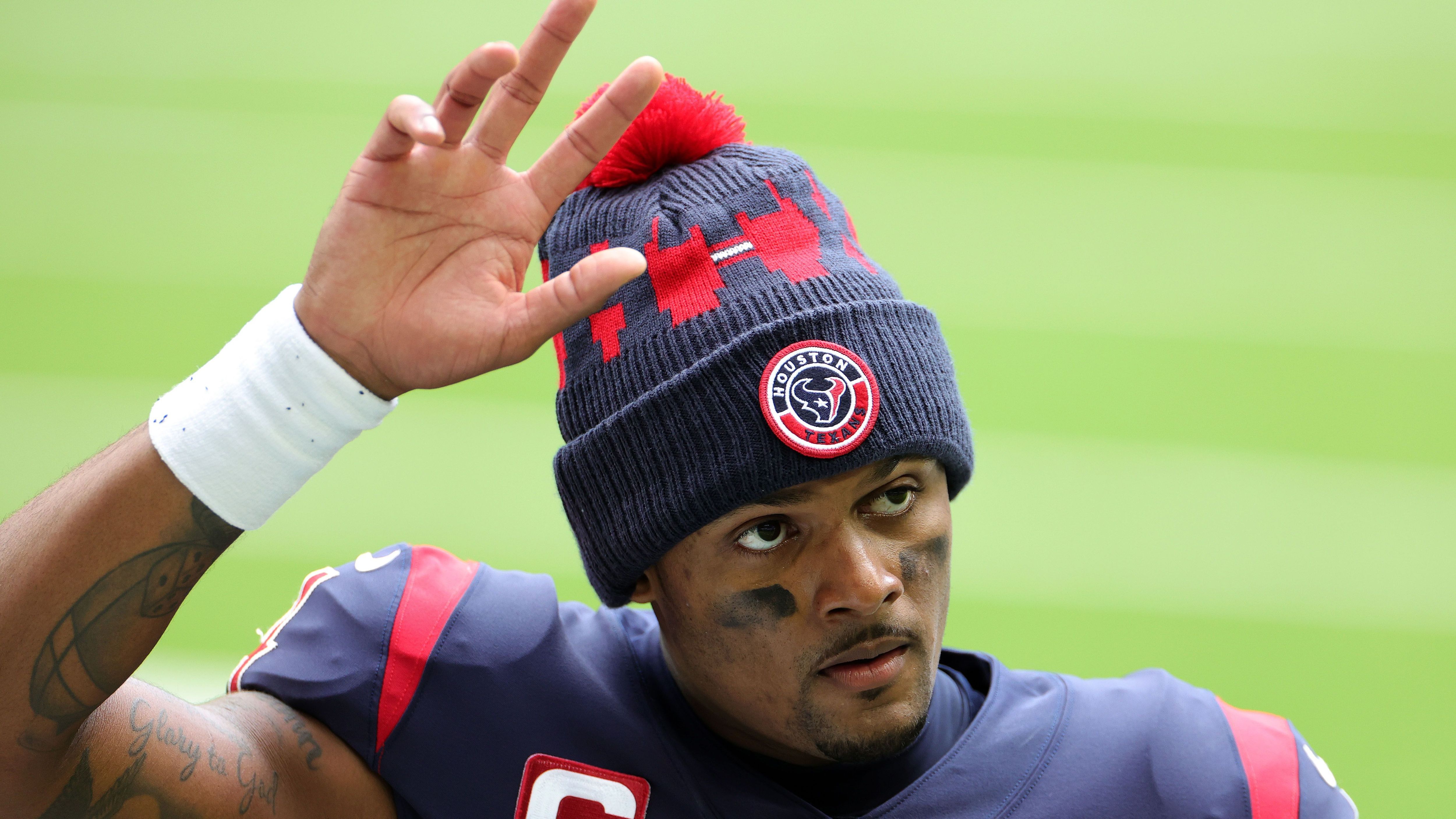 
                <strong>Watson und Co.: Trade-Kandidaten der NFL-Teams</strong><br>
                Am 2. November ist der Deadline-Day der NFL, bis dahin können Teams noch fleißig Trades einfädeln. ran zeigt, welche Stars noch in dieser Saison bei einer neuen Franchise auflaufen könnten.
              
