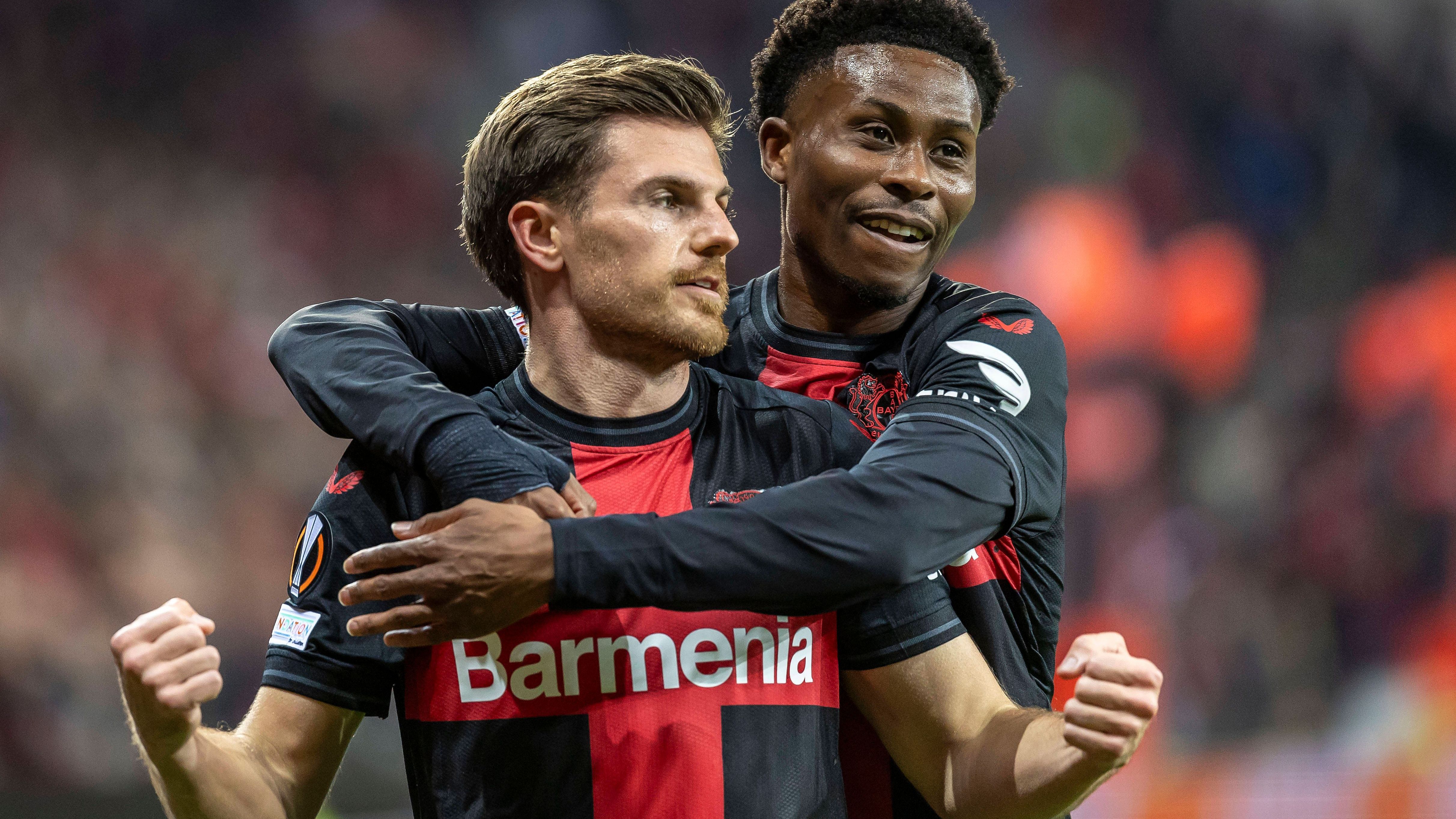 <strong>Leverkusen vs. West Ham:</strong> <strong>Die Noten zum Viertelfinal-Hinspiel</strong><br>Dank der Joker Jonas Hofmann und Victor Boniface darf Bayer Leverkusen vom Halbfinale in der Europa League träumen. Der designierte Deutsche Meister reist mit einem 2:0-Sieg aus dem Hinspiel zum Rückspiel nach London in einer Woche. Wir haben Bayer benotet.