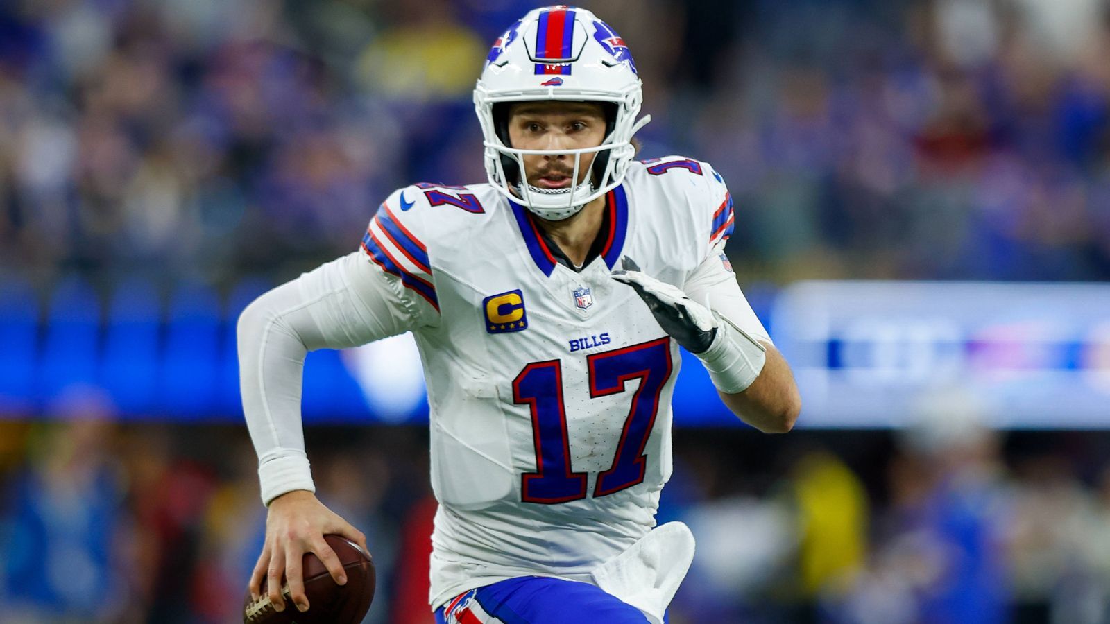 <strong>Die MVP-würdigen Zahlen des Josh Allen</strong><br>Allen erzielte in fünf aufeinanderfolgenden Spielen mindestens einen Touchdown auf dem Boden. Dies gelang ihm bereits 2023. Er ist der erste NFL-Quarterback überhaupt mit zwei Touchdown-Serien dieser Art - die Definition eines "Dual-Threat-Quarterbacks".