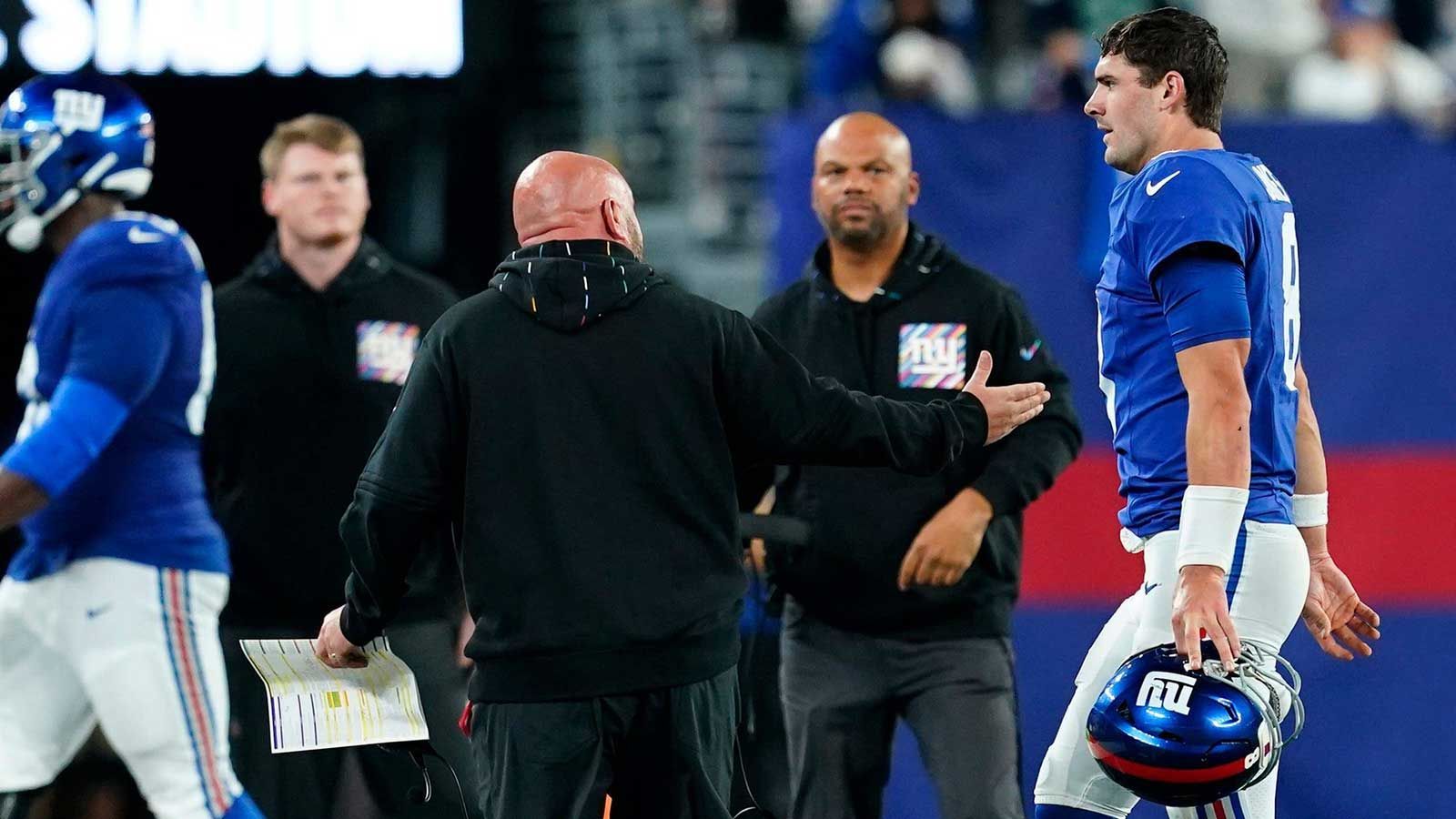 New York Giants Mit Daniel Jones Am Tiefpunkt: Gigantisch Ist Nur Noch ...