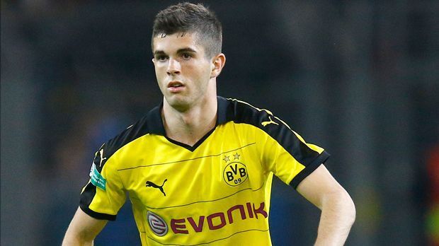 
                <strong>Christian Pulisic (17 Jahre)</strong><br>
                Christian Pulisic (17 Jahre). Der US-Nationalspieler ist das bekannteste Talent der BVB-Akademie. Durch seine Nominierung für die Copa America verpasste Pulisic das Finale gegen Hoffenheim. In 17 A-Jugendspielen schoss der Offensiv-Spieler acht Tore. Auch Thomas Tuchel setzte den 17-Jährigen in dieser Bundesliga-Saison neun Mal in der ersten Mannschaft ein. Das Ergebnis: zwei Tore.
              