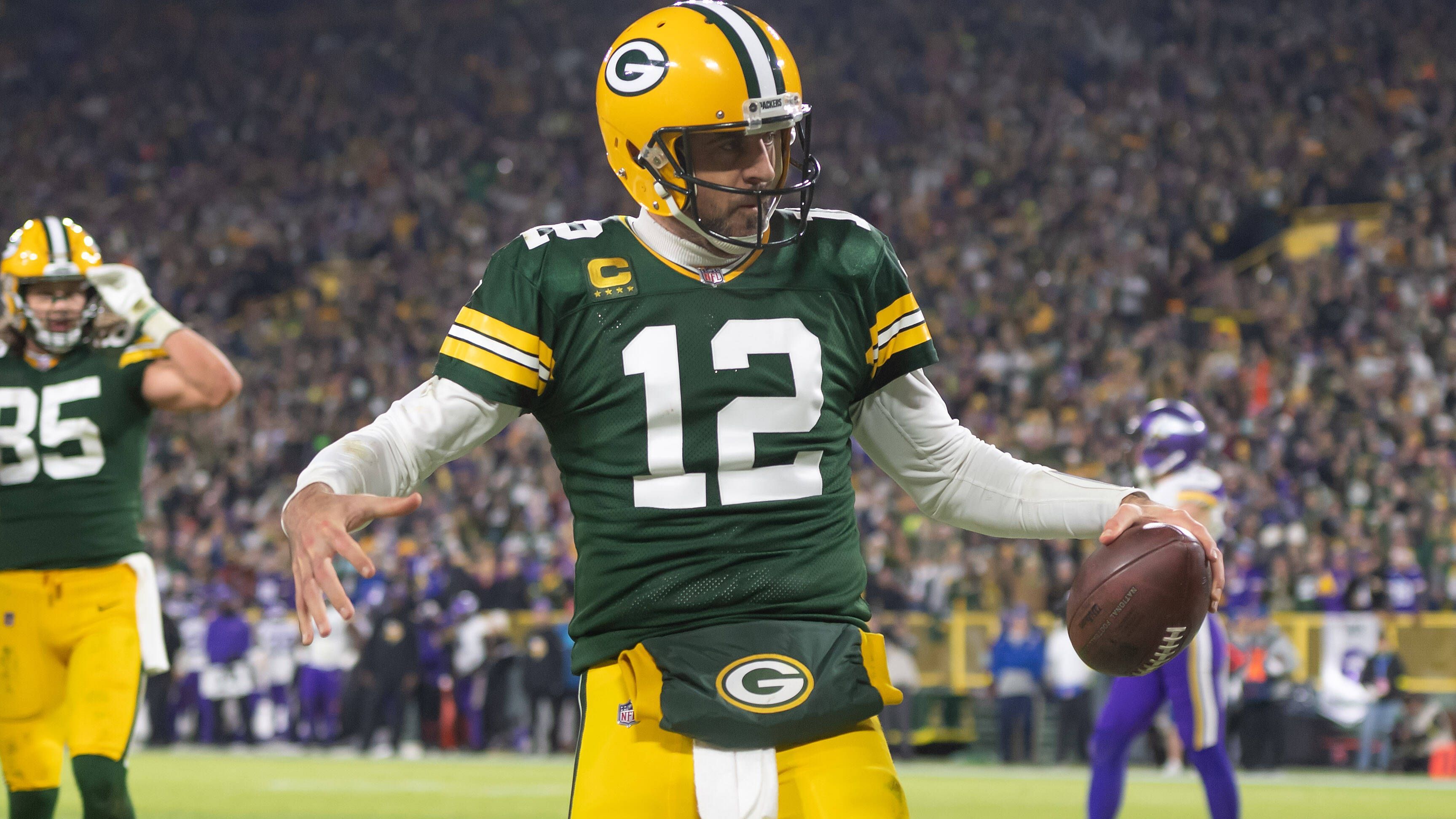 <strong>Platz 1: Green Bay Packers (zehn MVP-Titel)</strong><br>Paul Hornung (Running Back/ 1961), Jim Taylor (Running Back/ 1962), Bart Starr (Quarterback/ 1966), Brett Favre (Quarterback/ 1995, 1996, 1997), Aaron Rodgers (Foto, Quarterback/ 2011, 2014, 2020, 2021)<br>seit 1921 in der NFL dabei
