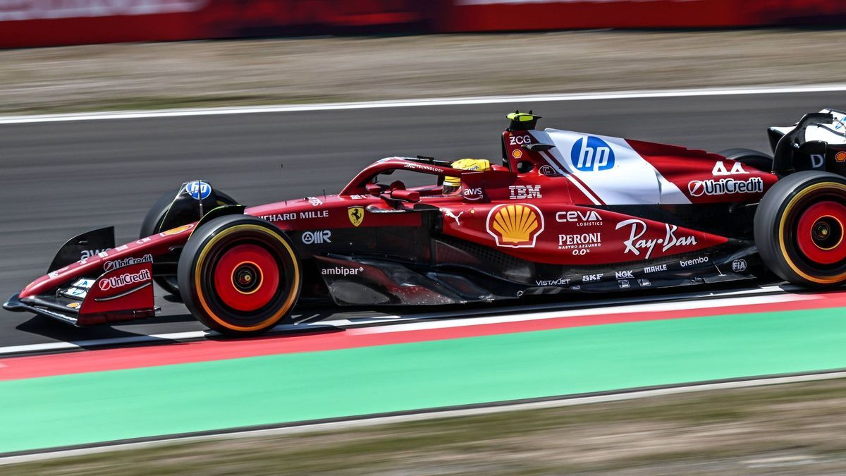 (250321) -- SHANGHAI, March 21, 2025 -- Ferrari s driver Lewis Hamilton of Britain competes during the first practice session of the Formula 1 Chinese Grand Prix at the Shanghai International Circu...