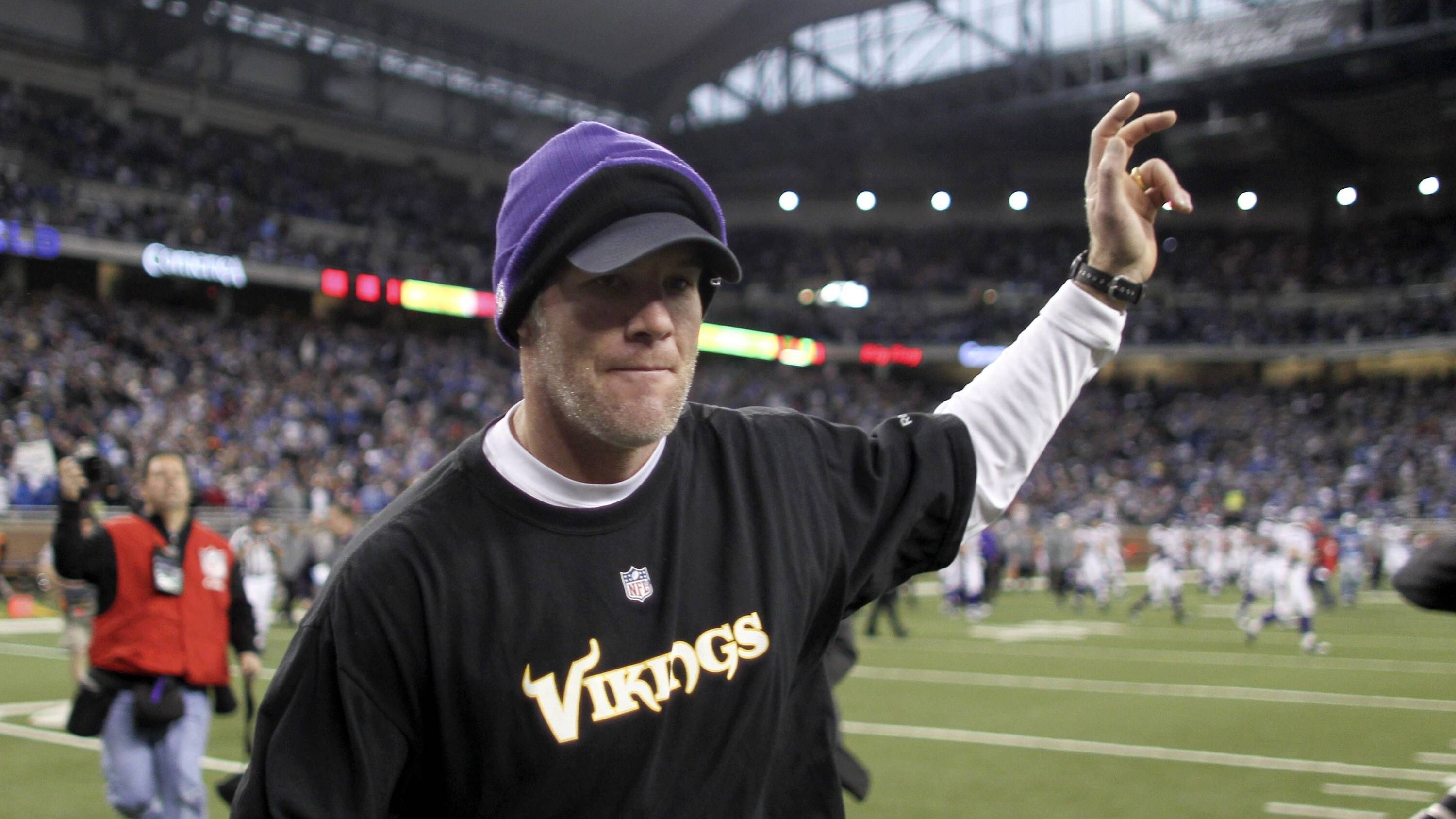 <strong>11. Brett Favre zu den Minnesota Vikings (2009)</strong><br>Favre, bereits in fortgeschrittenem Alter, hatte eine der besten Saisons seiner Karriere und führte die Vikings fast zum Super Bowl. In der NFC Championship scheiterten die Vikings erst am späteren Champion aus New Orleans.