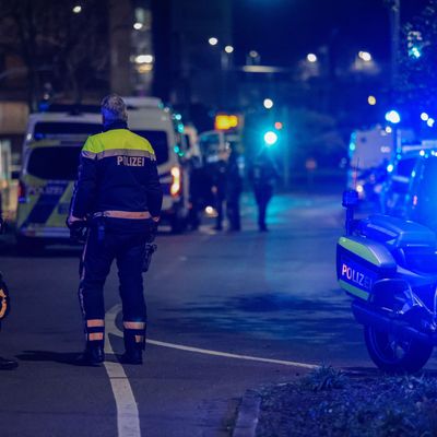 Mehrere Schwerverletzte bei Attacke in Duisburger Fitnessstudio