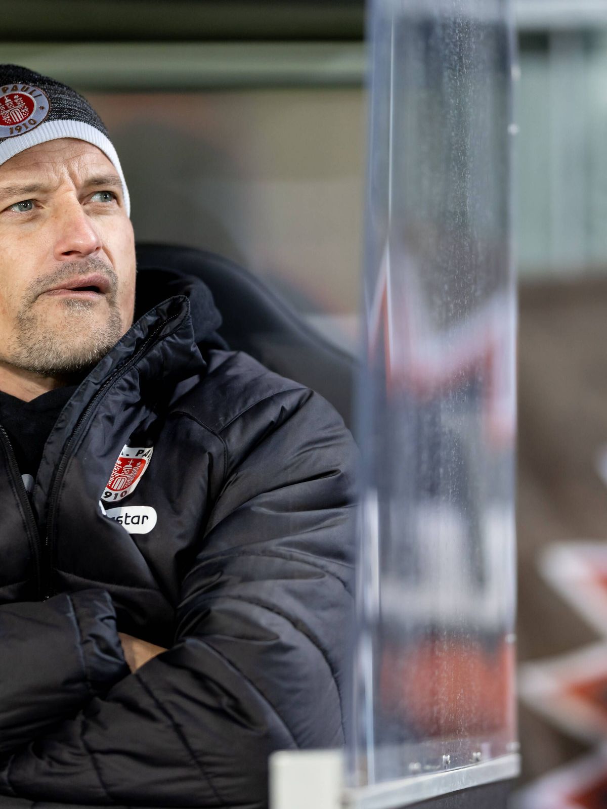 Hamburg, 23. November 2025 - Fußball, 1. Bundesliga 2025 26, FC St. Pauli - 1. FC Union Berlin: Alexander Blessin (FC St. Pauli, Trainer) DFL REGULATIONS PROHIBIT ANY USE OF PHOTOGRAPHS AS IMAGE SE...