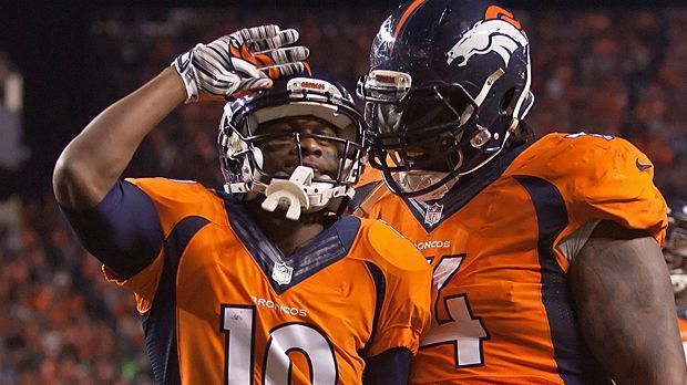 
                <strong>Denver Broncos</strong><br>
                Der "Mile High Salute" ist der typische Jubel der Denver Broncos. Hier grüßt Wide Receiver Emmanuel Sanders im Stile eines Soldaten. Etabliert wurde die Geste in der 90ern von Running Back Terrell Davis.
              