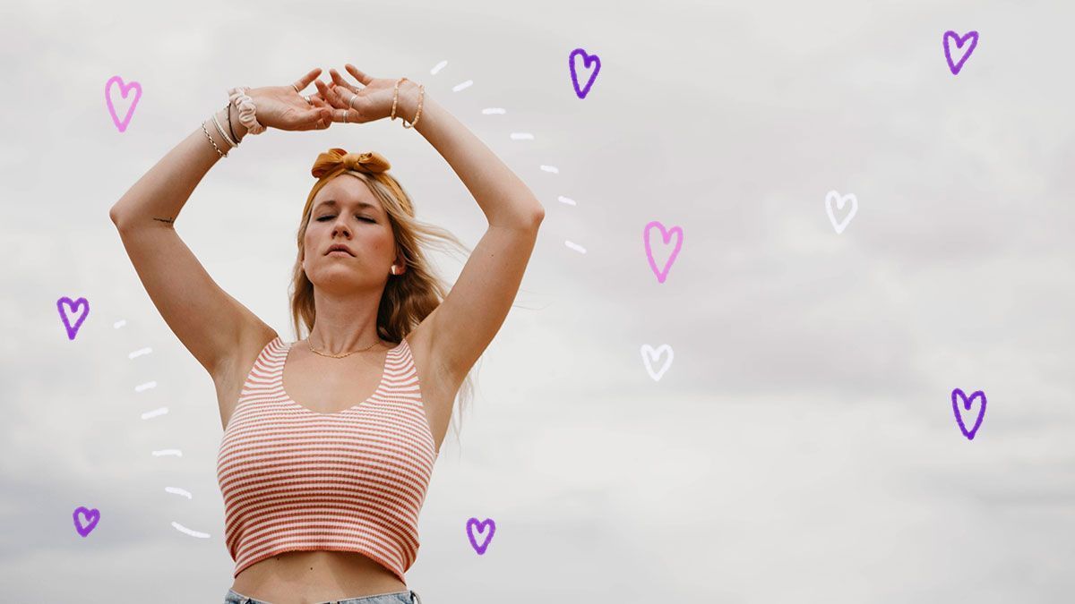 Von Make-up für die Haare bis hin zu Styling-Tipps, die den Haaransatz kaschieren – diese Hacks, solltet ihr kennen!