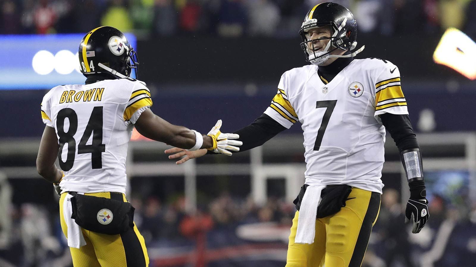 
                <strong>Platz 4: Ben Roethlisberger und Antonio Brown</strong><br>
                &#x2022; 78 Touchdowns<br>&#x2022; Pittsburgh Steelers (2010 bis 2018)<br>
              