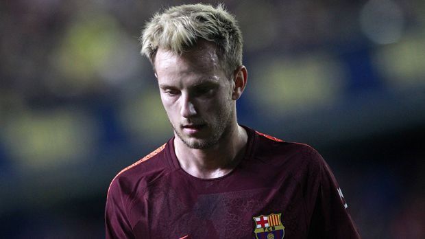 
                <strong>Ivan Rakitic</strong><br>
                Im vergangenen Sommer wurde der Kroate bereits mit den Bayern in Verbindung gebracht. Er wäre eine starke Alternative im Mittelfeld. Der Vertrag des 29-Jährigen läuft noch bis 2021.
              