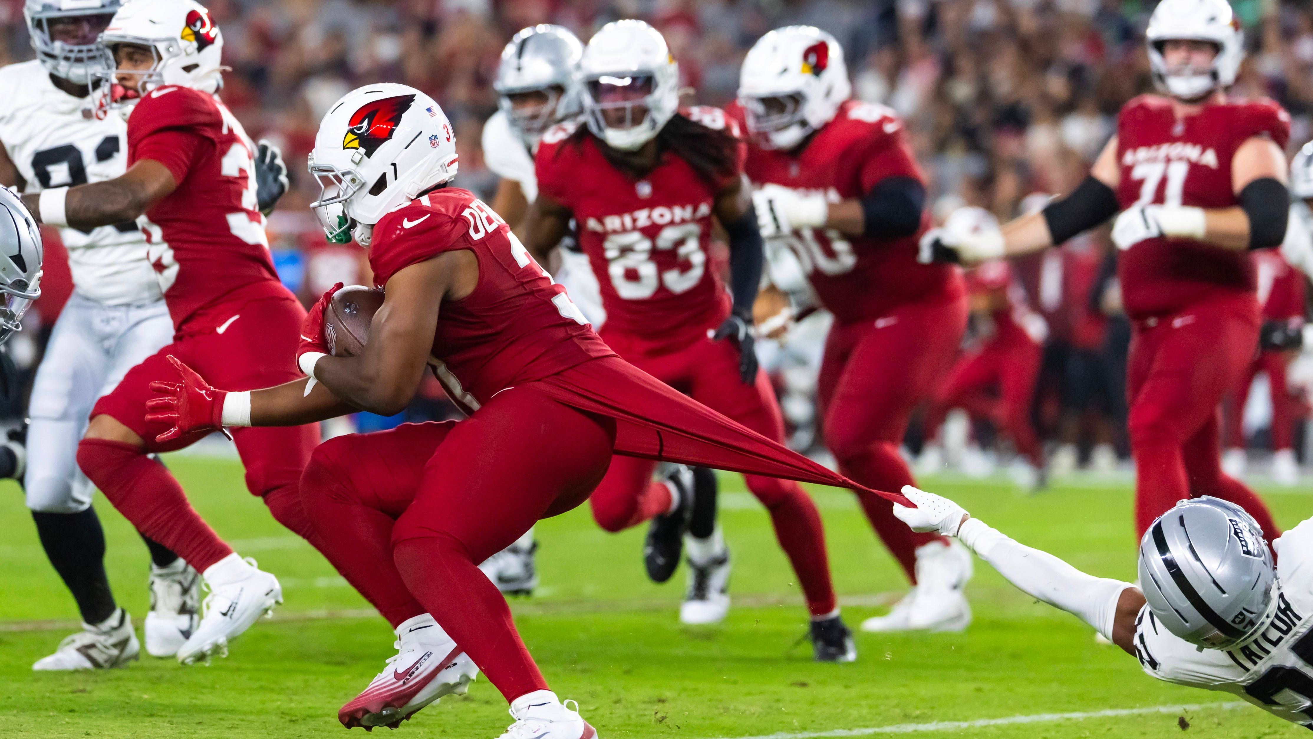 <strong>Arizona Cardinals</strong><br>WR Kelly Akharaiyi<br>WR Andre Baccellia<br>CB Ekow Boye-Doe<br>TE Oscar Cardenas<br>OL McClendon Curtis<br>CB Steven Gilmore<br>DL Patrick Jenkins<br>LB Vi Jones<br>OL Roy Mbaeteka<br>WR Nate McCollum<br>OL Dohnovan West<br>LB Benton Whitley