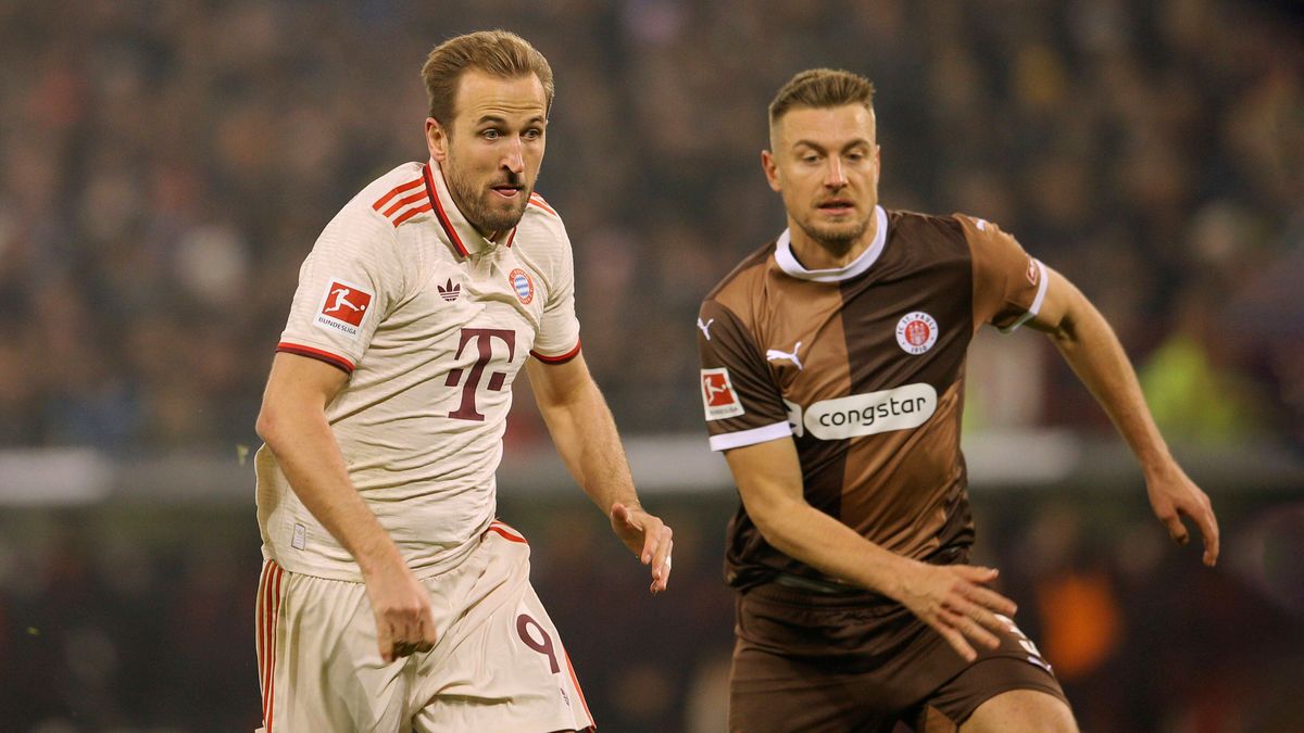 Foto : Harry KANE (FCB) gegen Hauke WAHL (Pauli , rechts) Fussball 1. Bundesliga , FC St. Pauli - FC Bayern München 0 - 1 am Sa. 09.11.2024 *** Photo Harry KANE FCB vs Hauke WAHL Pauli , right Foot...