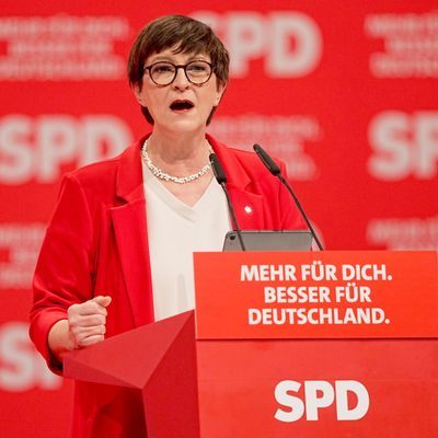 SPD-Chefin Esken zweifelt an Stabilität der CDU-Brandmauer.