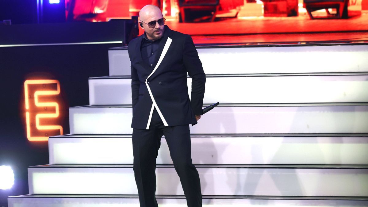 PHOENIX, AZ - JULY 20: Pitbull performs at the 2024 WNBA All Star Game at Footprint Center in Phoenix, Arizona on July 20, 2024. Copyright: xmpi34x