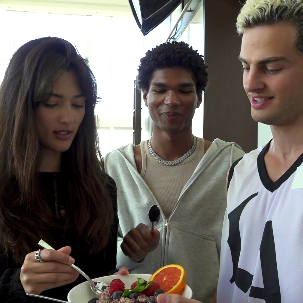 Snack-Time bei GNTM 2024: Das kommt bei den Models auf die Teller