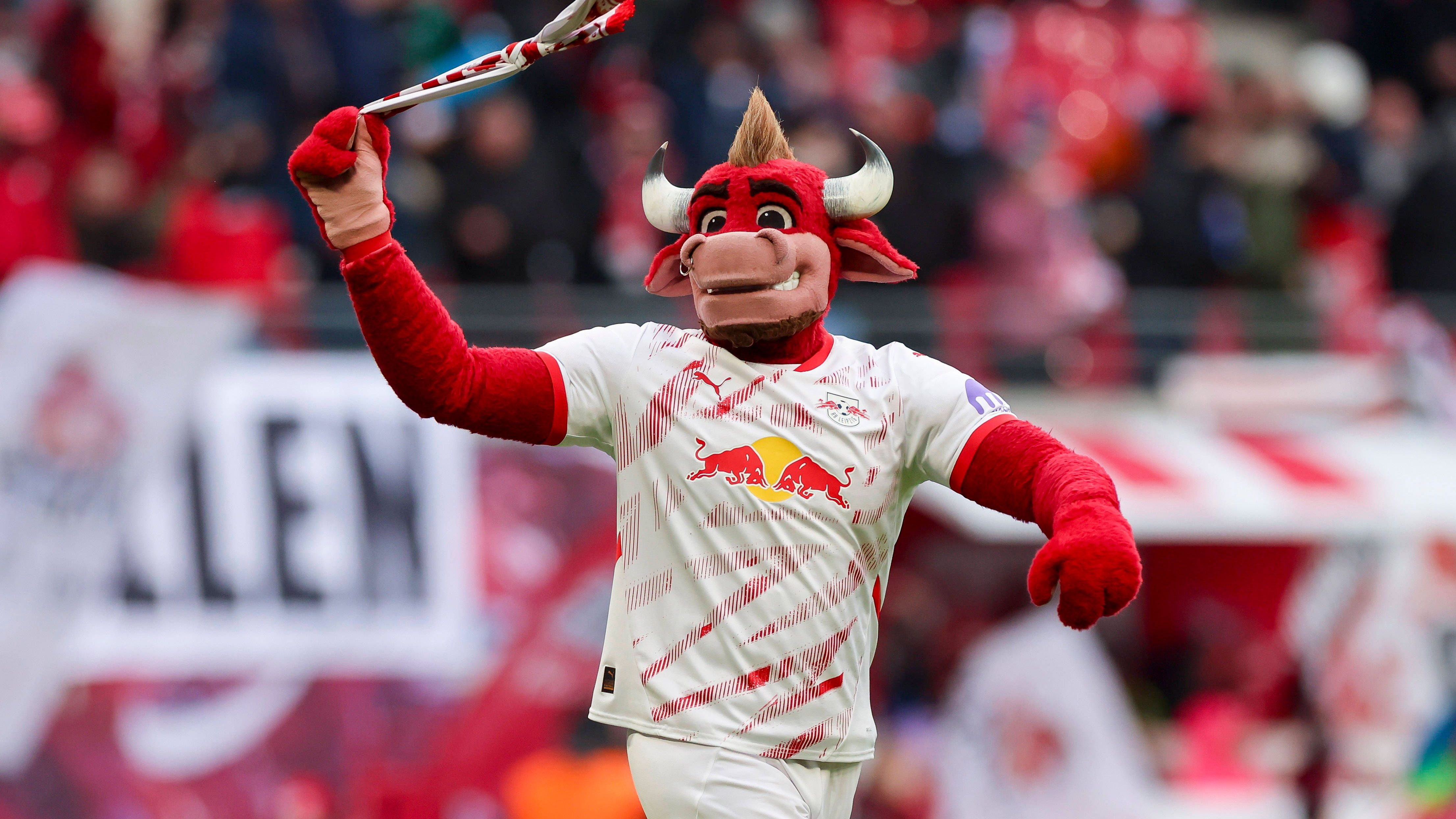 <strong>2073 FC Leipzig Ost (früher&nbsp;RB Leipzig)</strong><br>Beste Offensive der Liga und bestes Team unter neuem Namen
