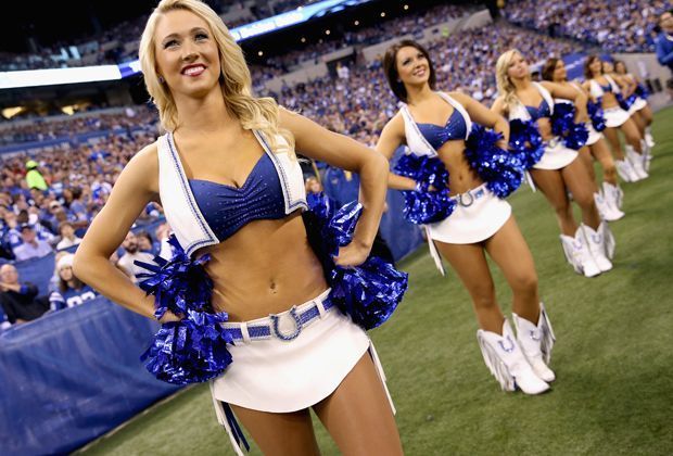 
                <strong>Indianapolis Colts - Washington Redskins 49:27</strong><br>
                In Indianapolis ist Spalierstehen für die Colts angesagt.
              