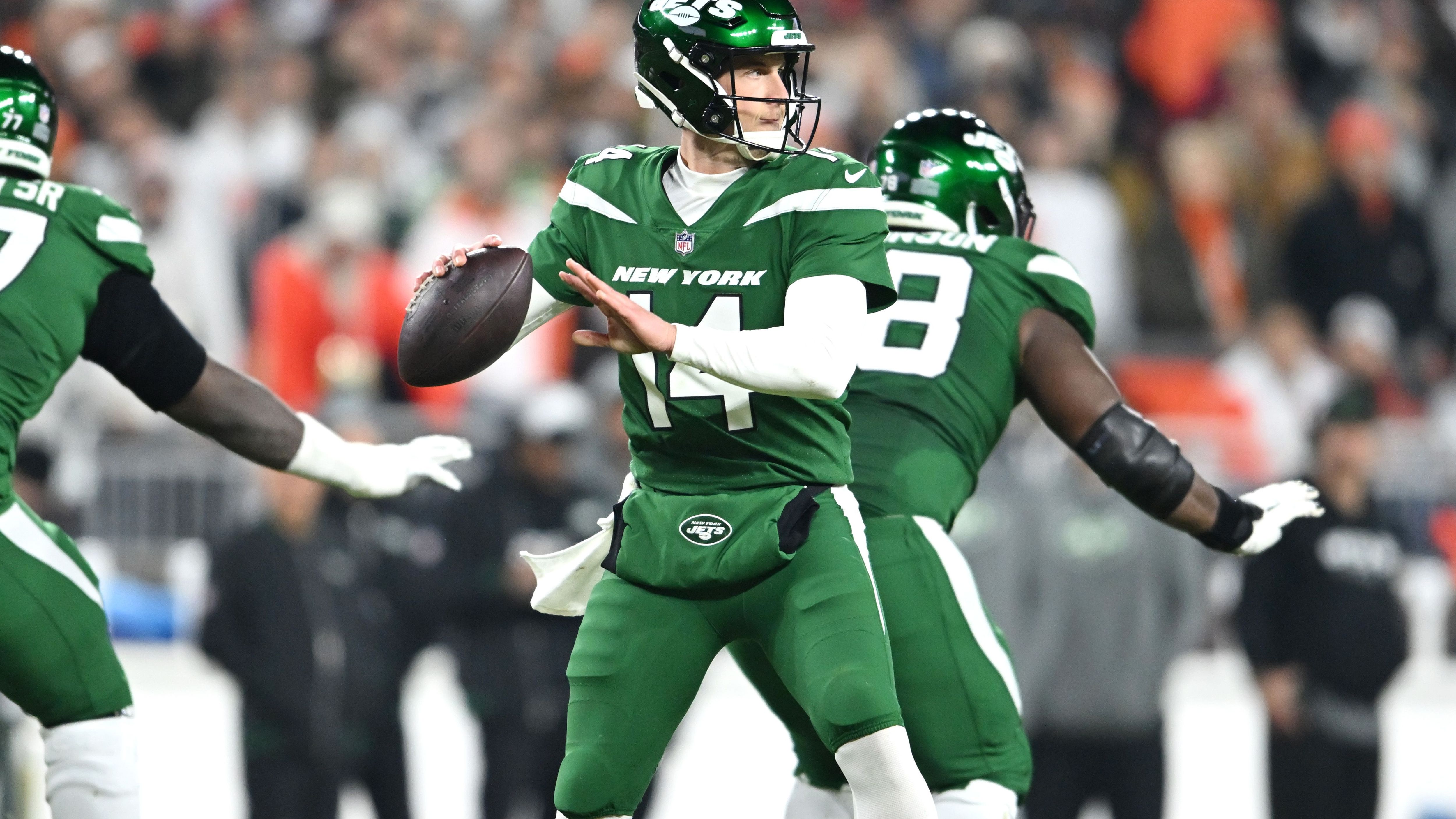 <strong>New York Jets (6-10)</strong> <br>Die Chancen, die Playoffs zu erreichen, liegen bei <strong>0 Prozent</strong>.