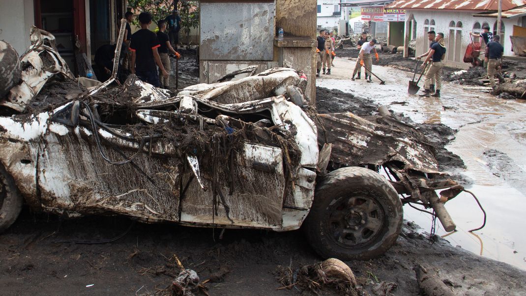 Indonesia Flash Floods