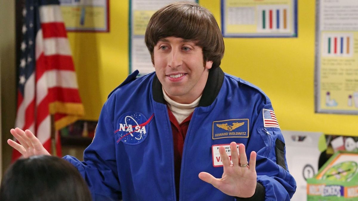 Howard alias Simon Helberg
