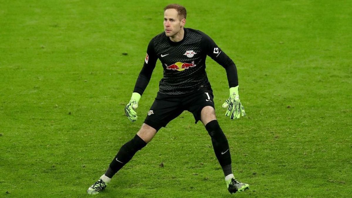 Peter Gulacsi vor Liverpool