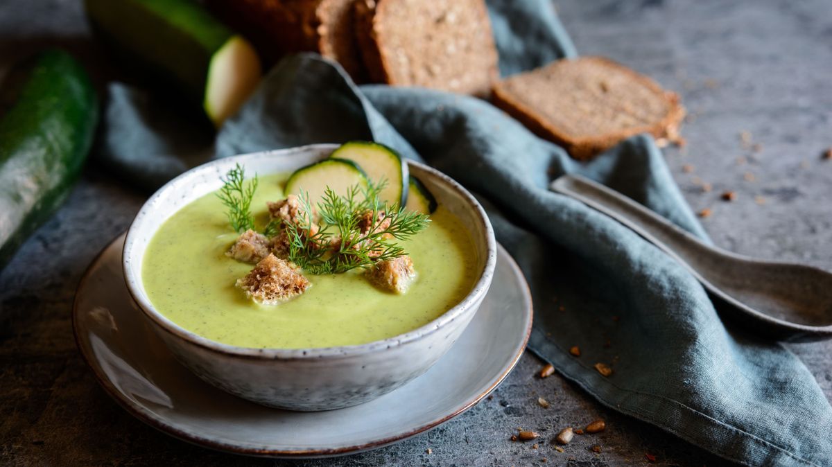 Zucchini-Brokkoli-Suppe